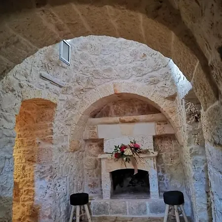 Trullo Perlato Ostuni