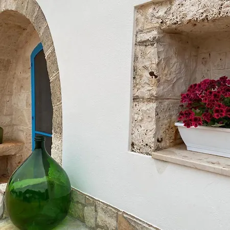 Trullo Perlato Ostuni