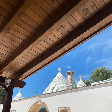 Trullo Perlato Villa *