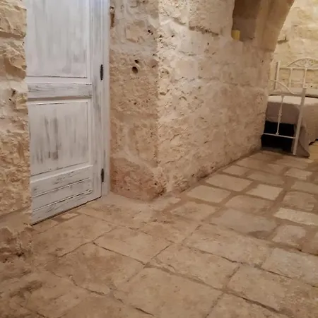 Trullo Perlato Villa