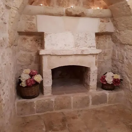 Trullo Perlato Villa