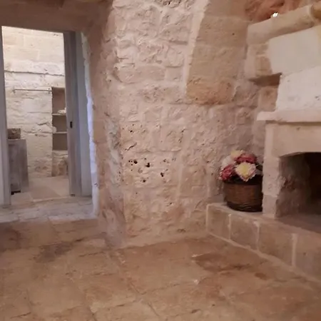 Trullo Perlato Ostuni